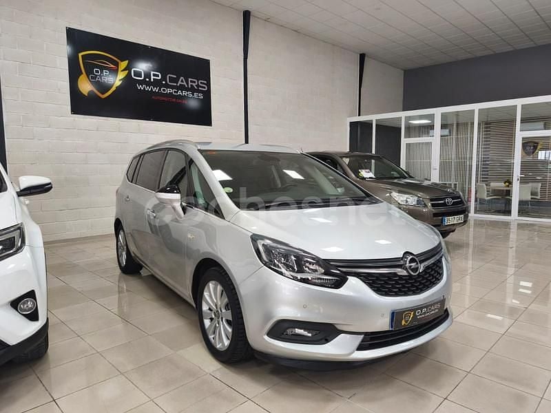 Usado Opel Zafira Tourer Excellence 136 CV (100 kW) 2017 Gris / plata Monovolumen