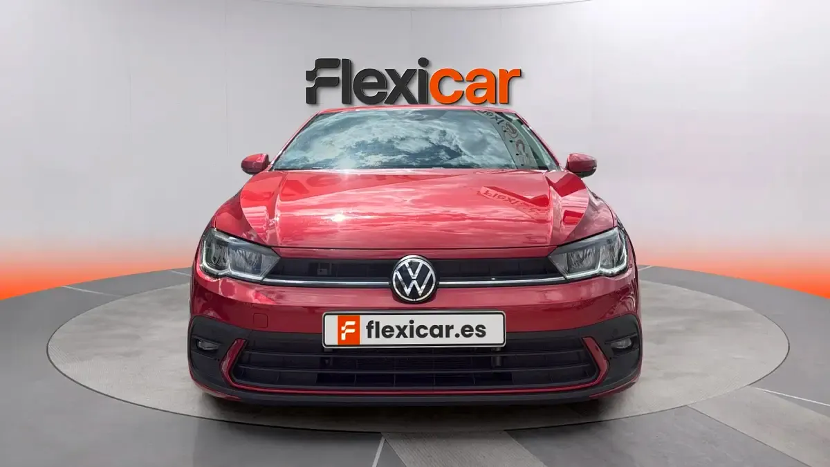 Usado VW Polo Life 95 CV (69 kW) 2022 Granate Utilitario