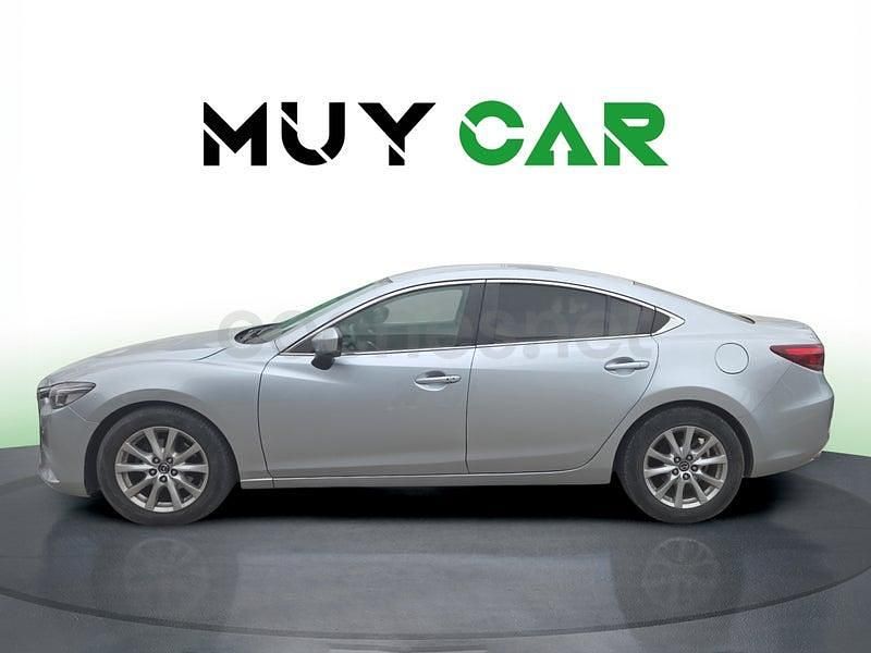 Usado Mazda 6 Style 150 CV (110 kW) 2018 Gris / plata Berlina