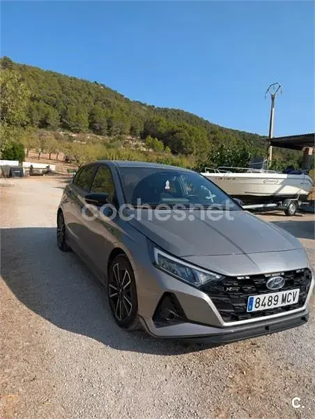 Usado Hyundai i20 N Line 100 CV (73 kW) 2022 Gris / plata Utilitario