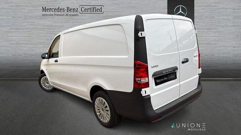 Usado Mercedes Vito 102 CV (75 kW) 2025 Blanco Van