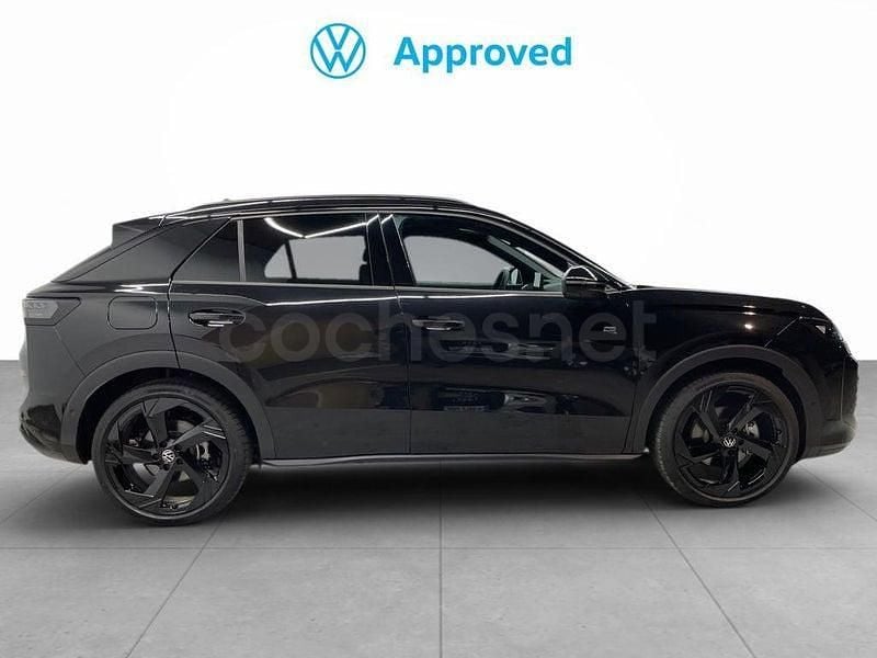 Usado VW T-Roc Edition 150 CV (110 kW) 2025 Negro SUV