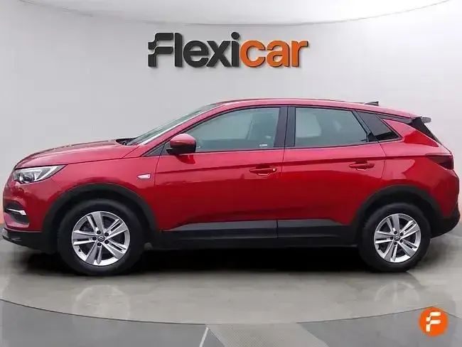 Usado Opel Grandland X Design Edition 130 CV (95 kW) 2018 Rojo SUV