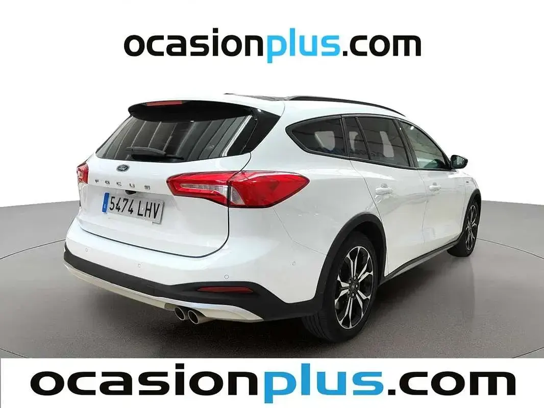 Usado Ford Focus Active 125 CV (91 kW) 2020 Blanco Familiar