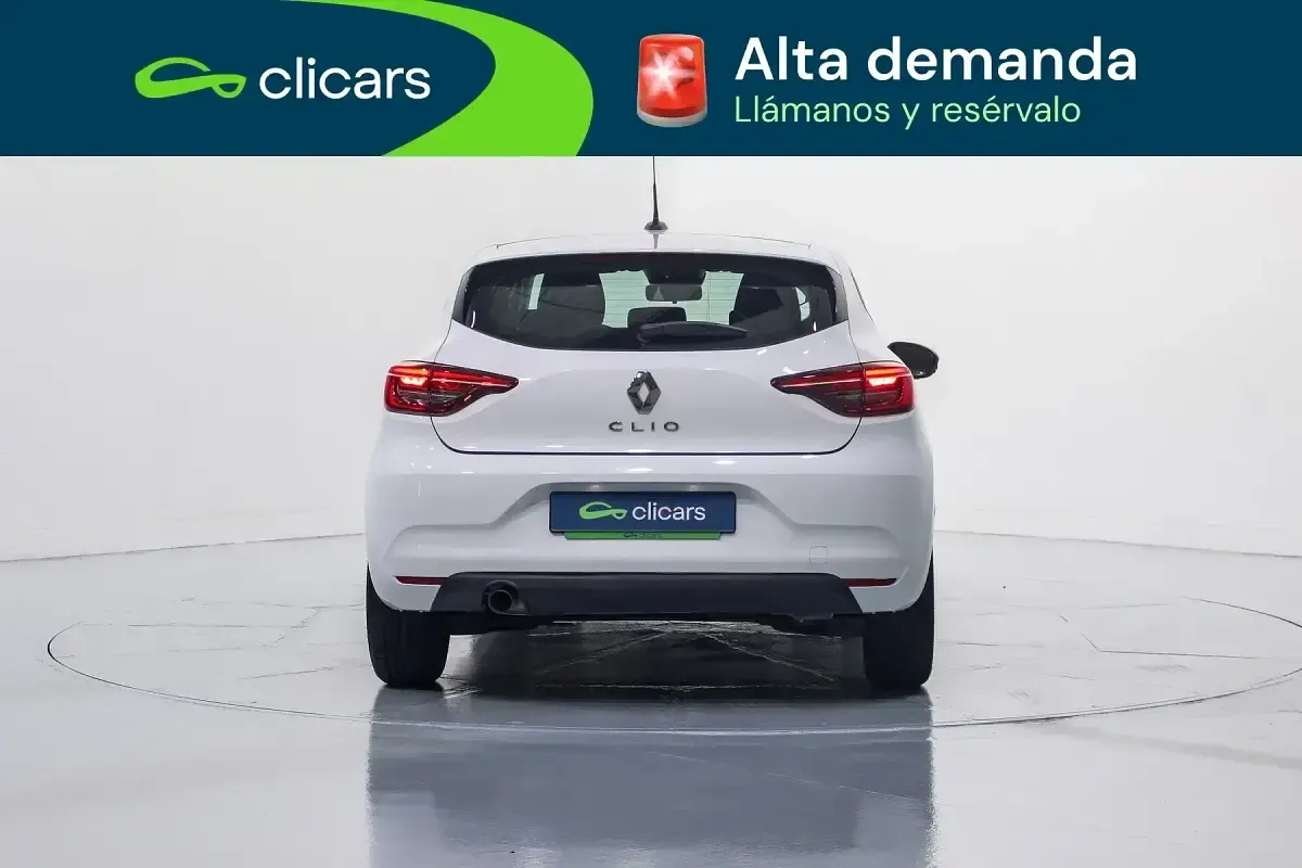 Używany Renault Clio V Intens 91 KM (66 kW) 2022 Biały Sedan/Limuzyna