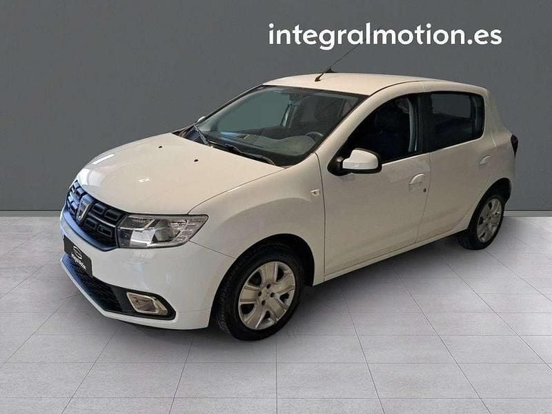 Blanco Usado 2019 Dacia Sandero Lauréate Utilitario | 10.500 € (Precio justo) - Imagen 1/4