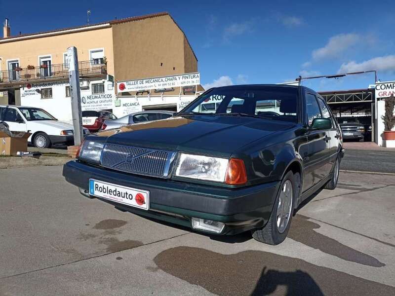 Verde Usado 1993 Volvo 460 Berlina | 5900 € - Imagen 1/4