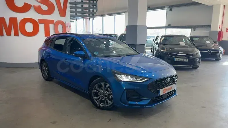Usado Ford Focus ST-Line 125 CV (91 kW) 2024 Azul Berlina