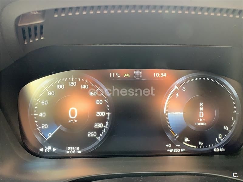 Usado Volvo XC60 R-Design 390 CV (286 kW) 2021 Negro SUV