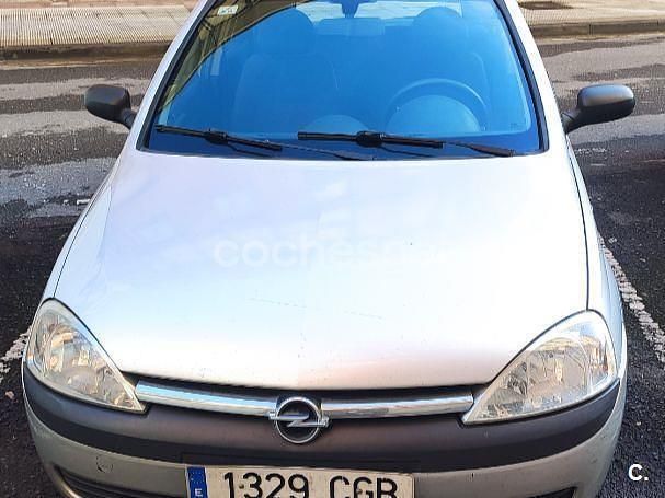 Gris / plata Usado 2003 Opel Corsa Club Berlina | 1200 € (Super precio) - Imagen 1/4