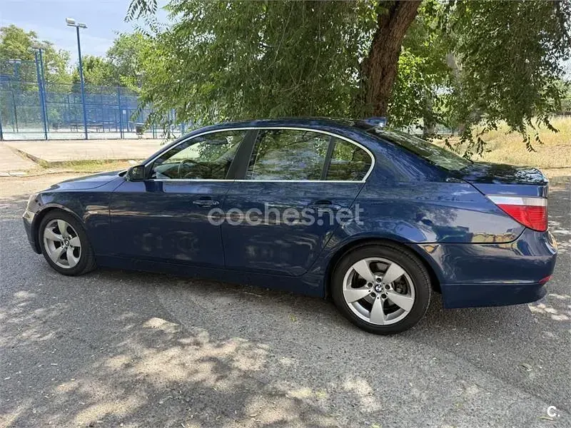 Usado BMW 530 Exclusive 231 CV (169 kW) 2005 Azul Berlina