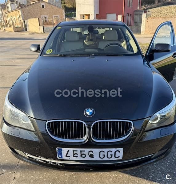 Usado BMW 530 231 CV (169 kW) 2008 Negro Berlina