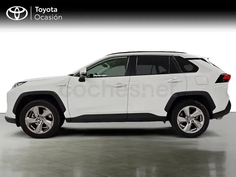 Usado Toyota RAV4 Hybrid Advance 218 CV (160 kW) 2021 Blanco SUV