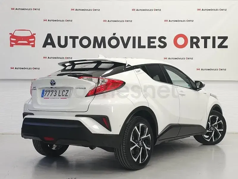 Usado Toyota C-HR Advance 122 CV (89 kW) 2019 Blanco SUV