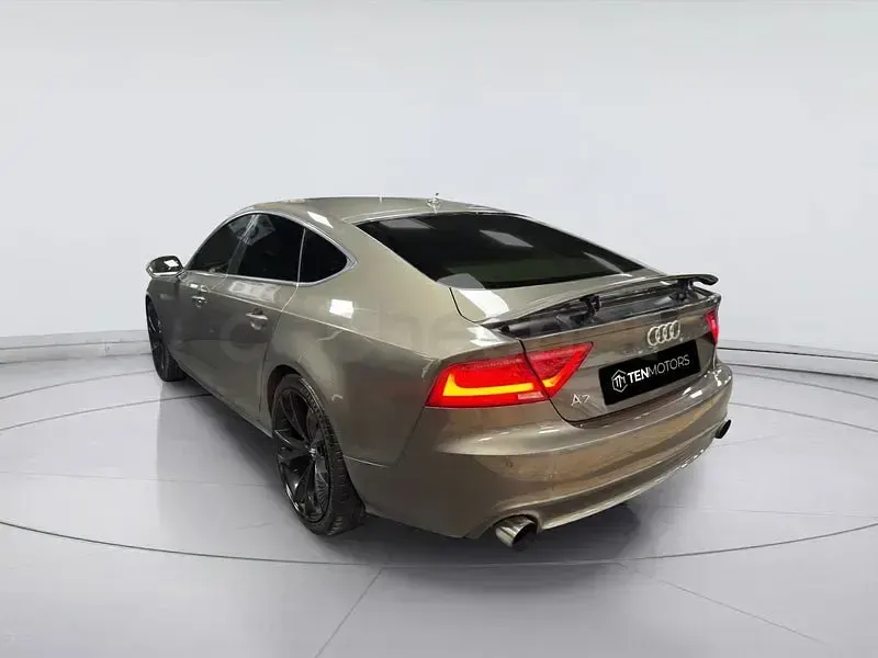 Usado Audi A7 Sportback 310 CV (228 kW) 2012 Beige Utilitario