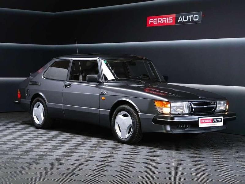 Usado Saab 900 175 CV (128 kW) 1986 Gris / plata Berlina