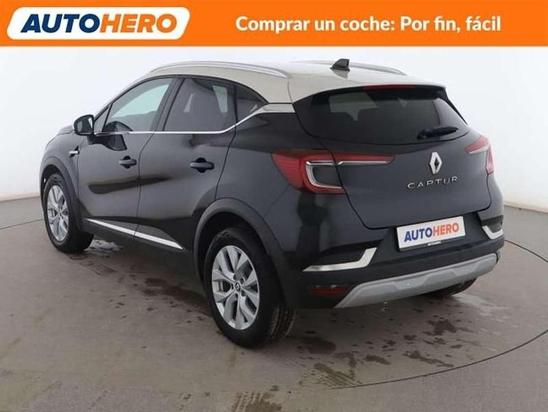 Usado Renault Captur Zen 91 CV (66 kW) 2022 Negro SUV