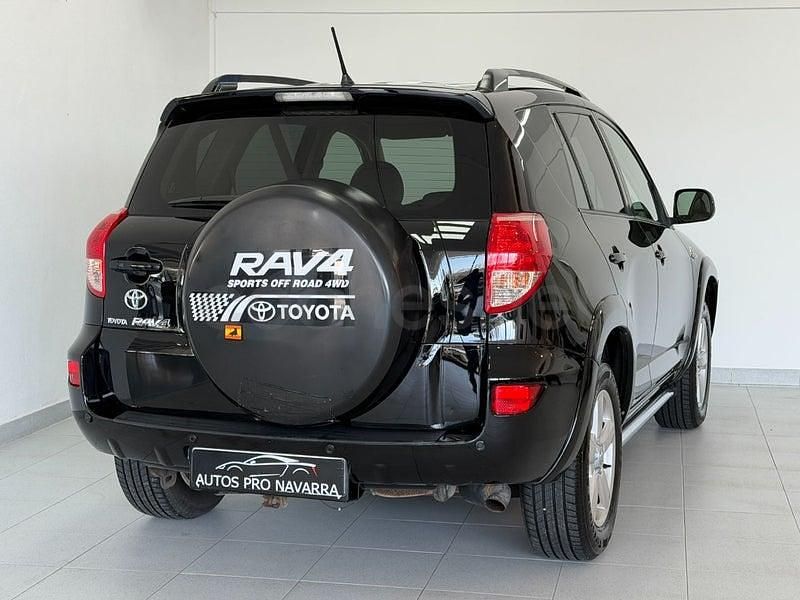 Usado Toyota RAV4 Premium 177 CV (130 kW) 2007 Negro SUV