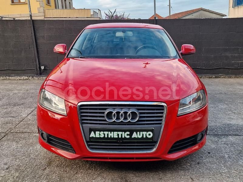 Usado Audi A3 Attraction 105 CV (77 kW) 2008 Rojo Berlina