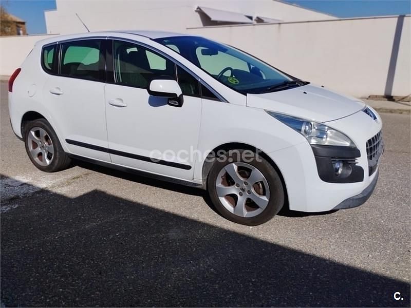 Usado Peugeot 3008 Premium 112 CV (82 kW) 2010 Blanco Berlina