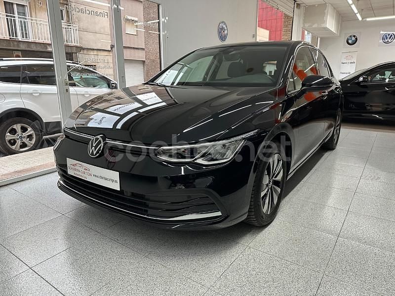 Negro Usado 2023 VW Golf VIII Life Berlina | 24.900 € (Precio justo) - Imagen 1/4