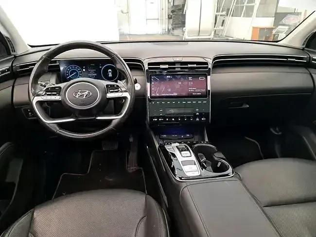 Usado Hyundai Tucson Style 265 CV (194 kW) 2022 Azul SUV