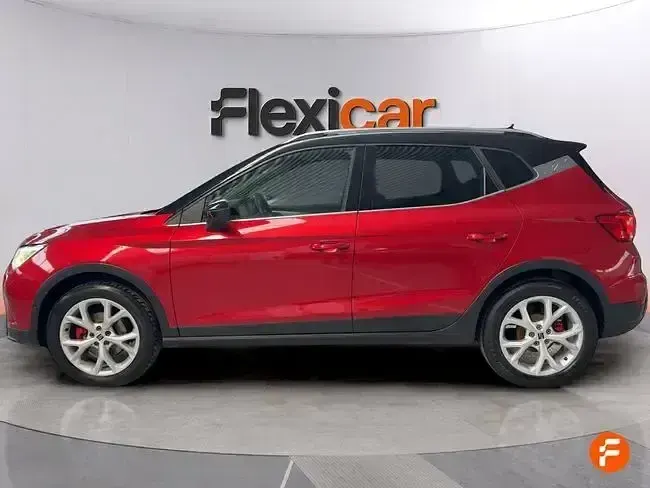 Usado Seat Arona FR 150 CV (110 kW) 2023 Rojo SUV