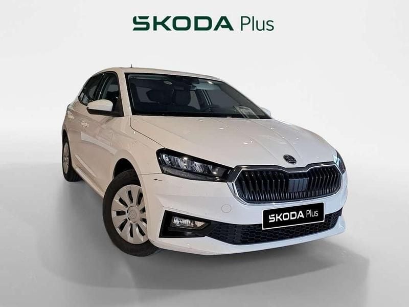 Usado Skoda Fabia 59 CV (43 kW) 2024 Blanco Utilitario