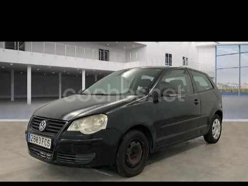 Azul Usado 2007 VW Polo Advance Berlina | 1850 € (Buen precio) - Imagen 1/4