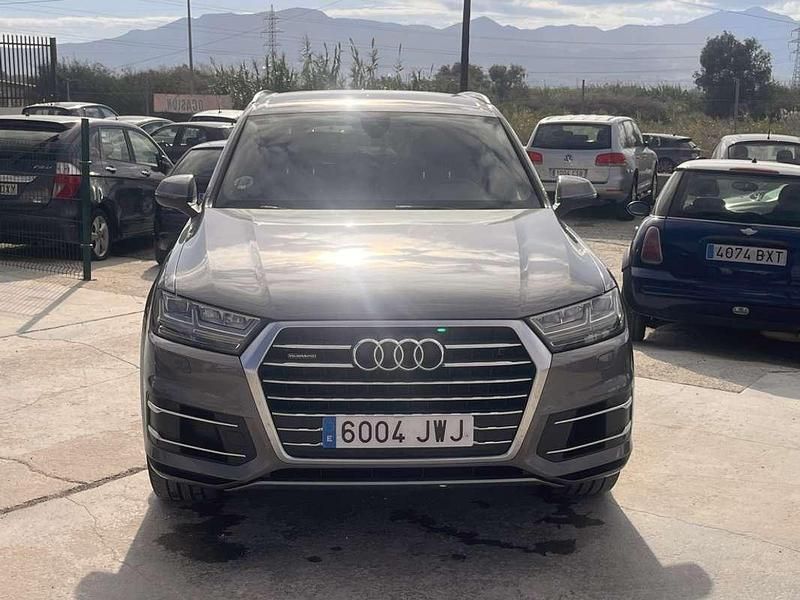 Usado Audi Q7 Sport 272 CV (200 kW) 2018 Gris SUV