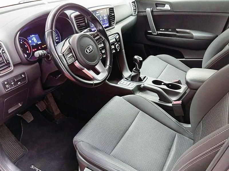 Usado Kia Sportage Plus 136 CV (100 kW) 2021 Gris SUV