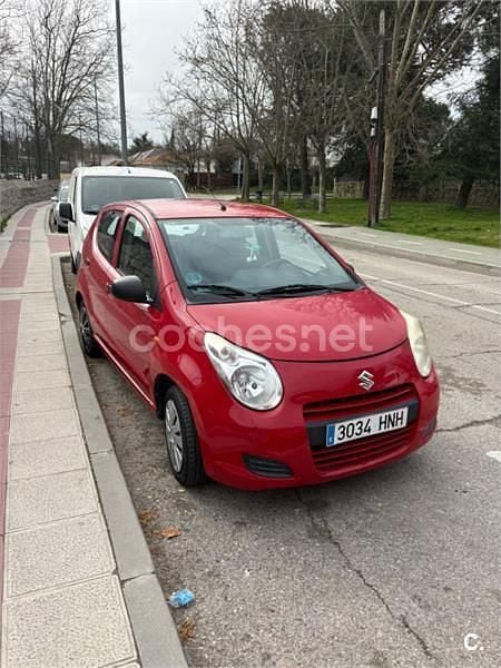Usado Suzuki Alto GLX 68 CV (50 kW) 2013 Rojo Utilitario