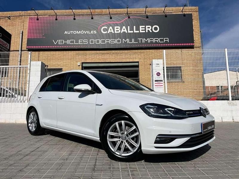 Usado VW Golf VII Advance 150 CV (110 kW) 2019 Blanco Utilitario
