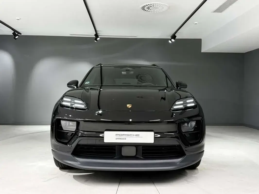 Usado Porsche Macan 264 kW (360 CV) 2025 Negro SUV