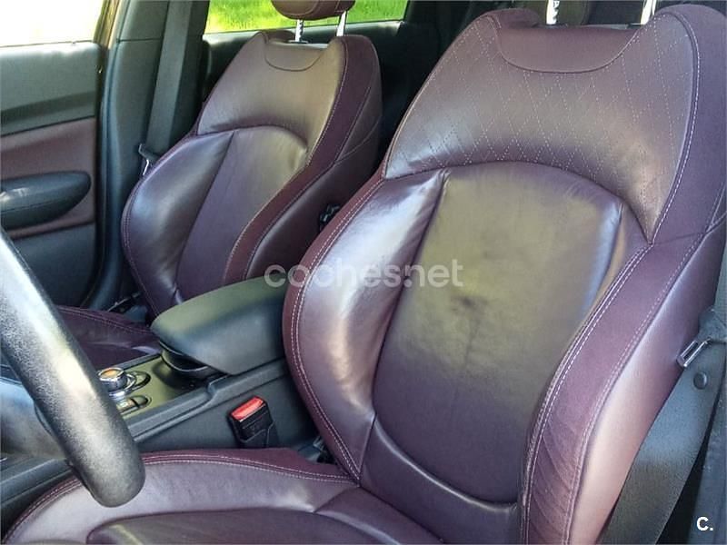 Usado Mini One D Clubman 116 CV (85 kW) 2017 Granate Familiar