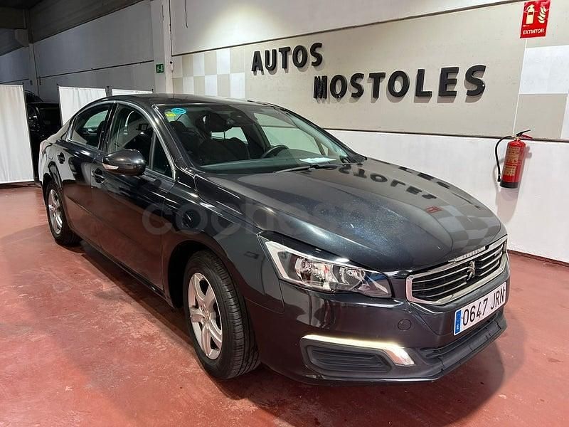 Usado Peugeot 508 Active 120 CV (88 kW) 2016 Azul Berlina