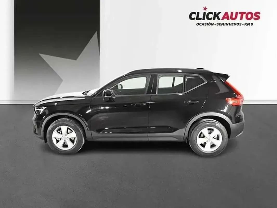 Usado Volvo XC40 163 CV (119 kW) 2025 Negro SUV