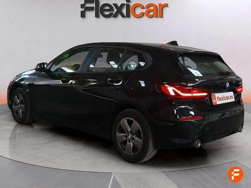 Usado BMW 118 150 CV (110 kW) 2020 Negro Utilitario