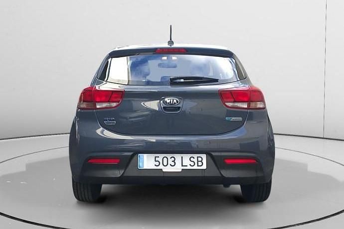 Usado Kia Rio 101 CV (74 kW) 2021