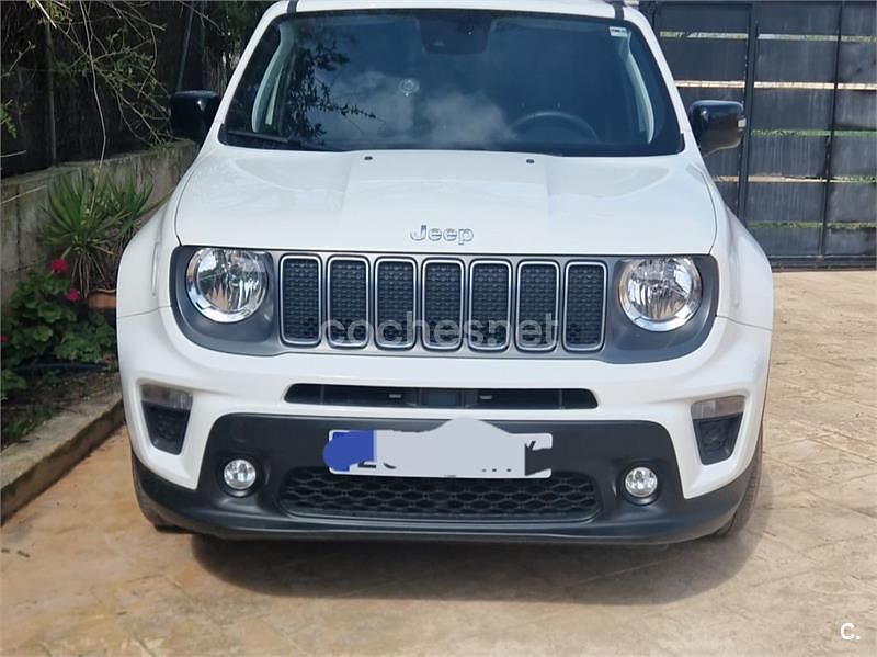 Usado Jeep Renegade Longitude 130 CV (95 kW) 2023 Blanco SUV