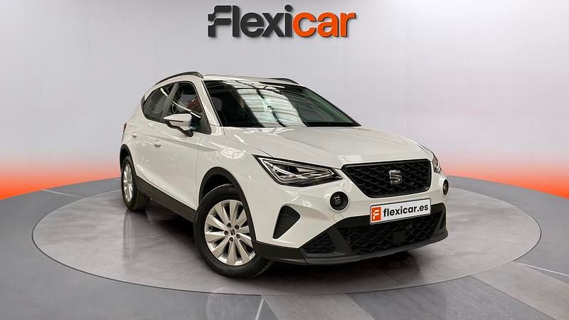 Usado Seat Arona Style 116 CV (85 kW) 2024 Blanco SUV