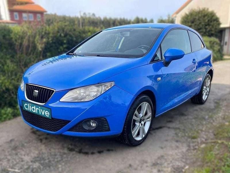 Usado Seat Ibiza Sport 105 CV (77 kW) 2009 Azul Utilitario