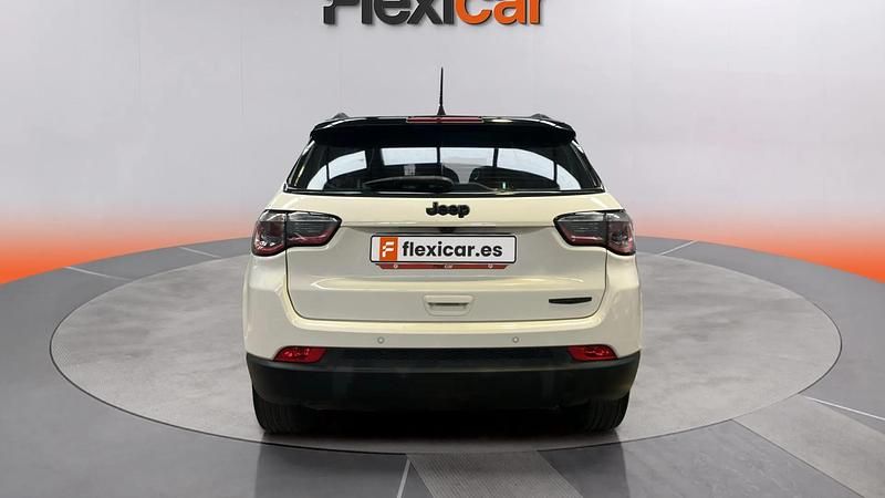 Occasion Jeep Compass Longitude 140 PK (102 kW) 2018 Wit SUV