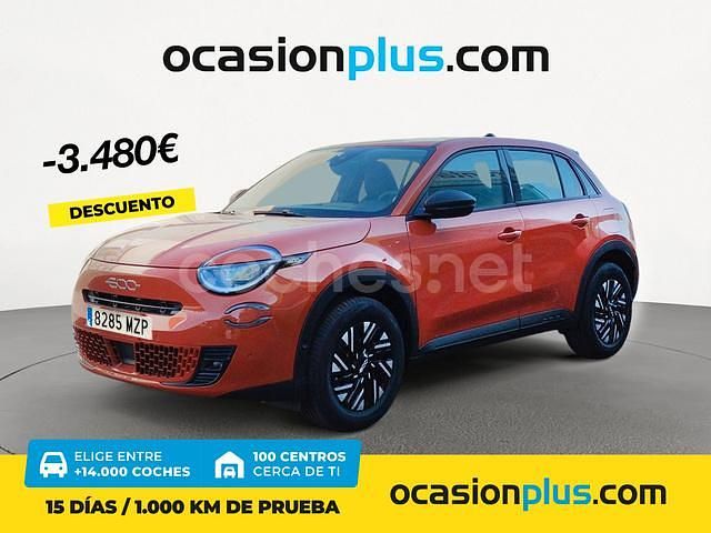 Naranja Nuevo 2025 Fiat 600 SUV | 20.690 € (Buen precio) - Imagen 1/4