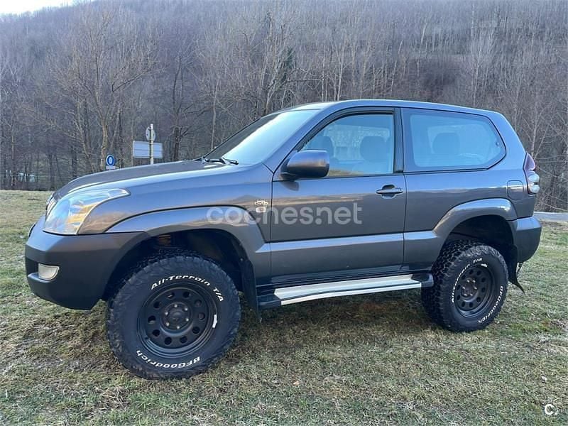 Usado Toyota Land Cruiser 166 CV (122 kW) 2007 Gris / plata SUV