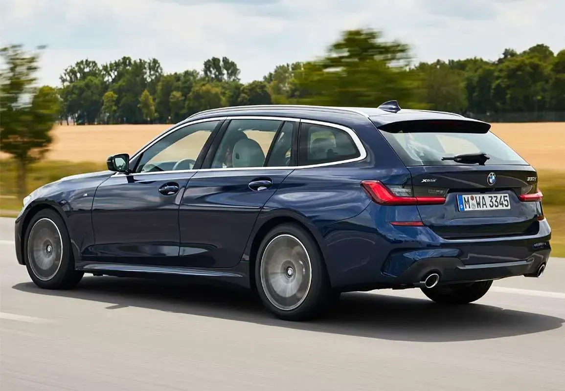 Usado BMW 320 190 CV (139 kW) 2021 Gris Familiar