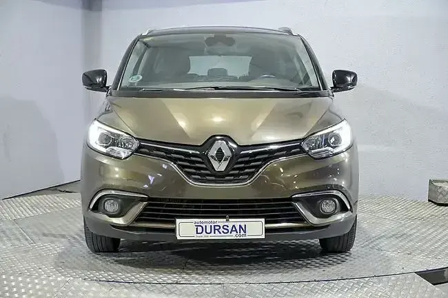 Usado Renault Scénic III Bose Edition 130 CV (95 kW) 2017 Verde Monovolumen