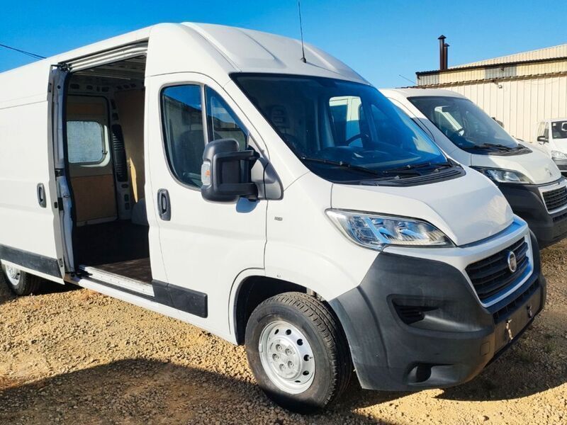 Blanco Usado 2018 Fiat Ducato Van | 16.498 € (Buen precio) - Imagen 1/4