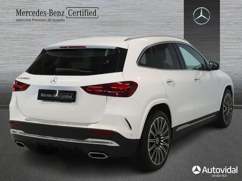 Usado Mercedes GLA200 150 CV (110 kW) 2025 Blanco SUV