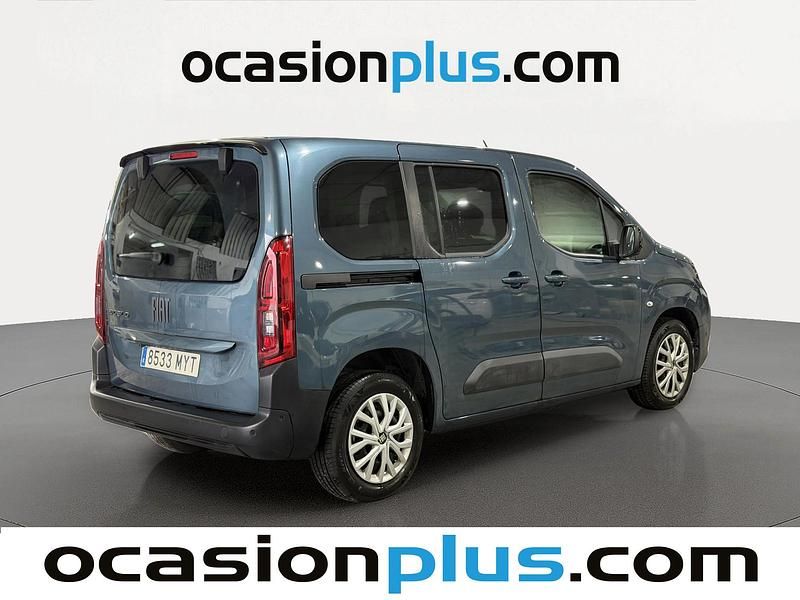Usado Fiat Doblò 100 CV (73 kW) 2025 Azul Monovolumen